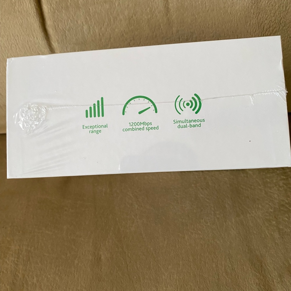 WiFi range extender - Picture 2 of 3